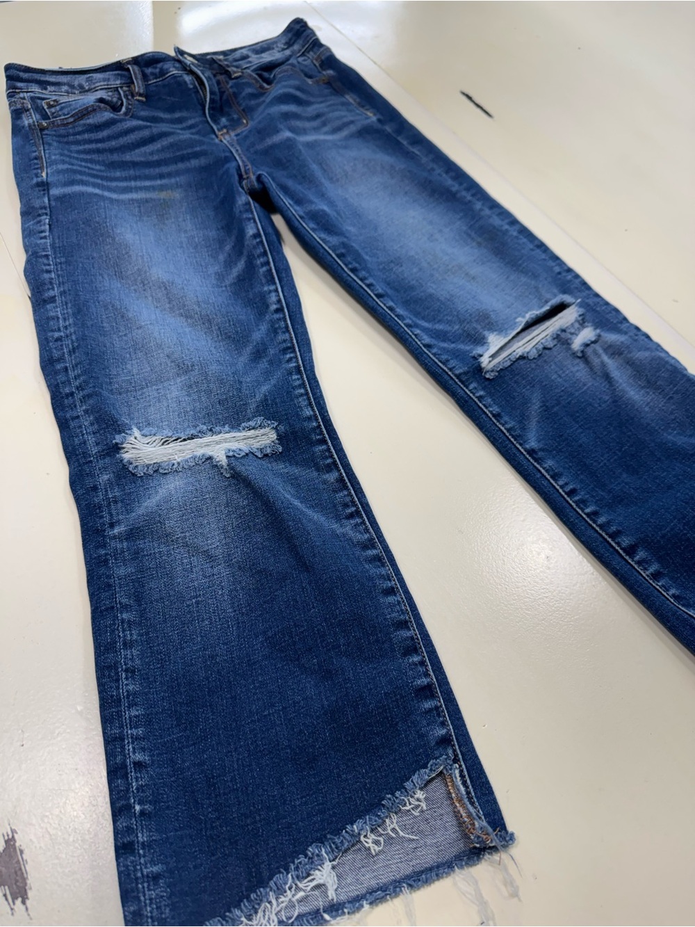 American Eagle Hi-Rise Crop Flare Jeans - Distressed Raw Hem (Medium Wash)